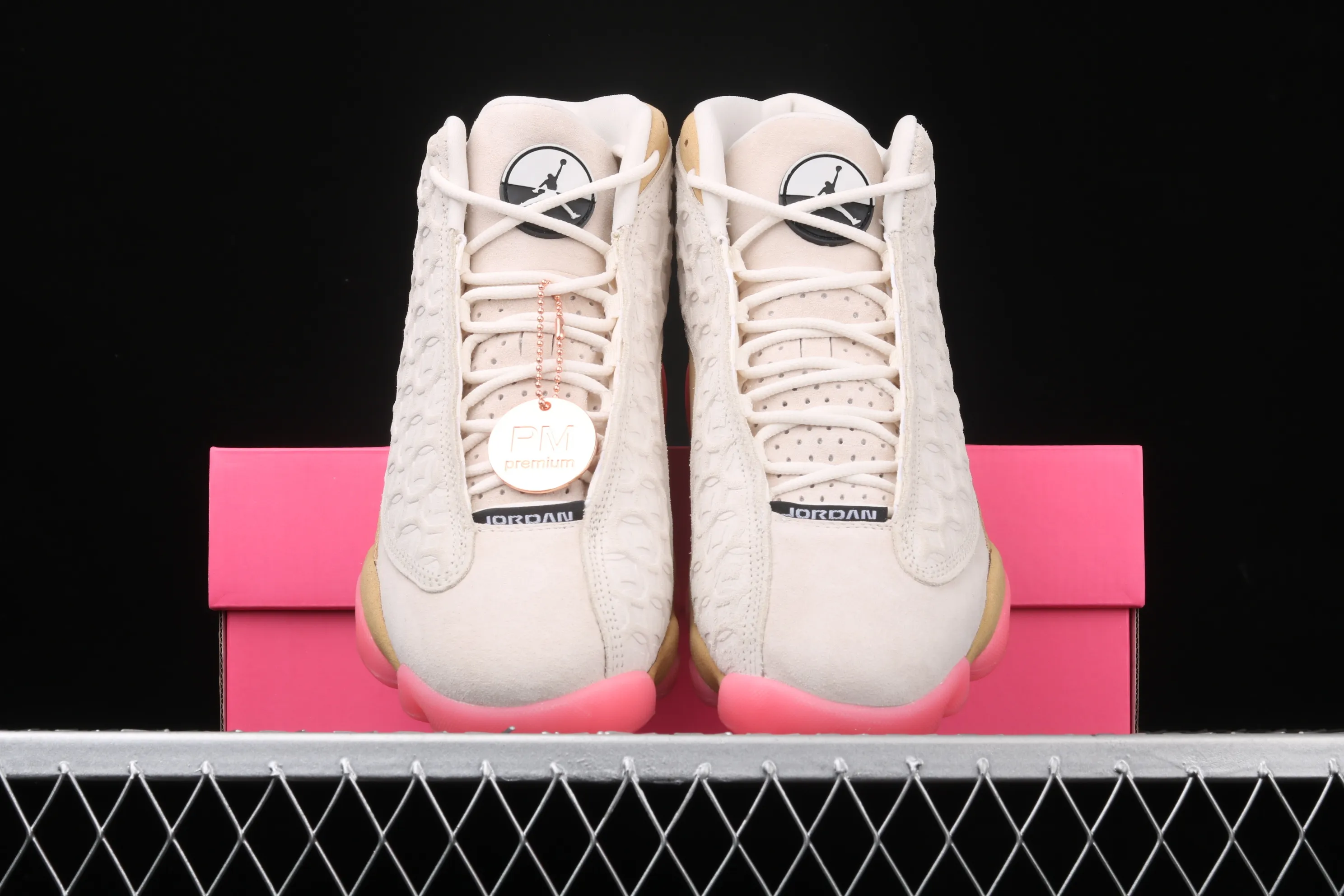 All categories Air Jordan Jordan series basketball shoes Air Jordan 13 Air Jordan 13 RETRO CNY AJ13 Joe 13 celebrates the Chinese New Year Copper Coin White Yellow Pink CW4409-100